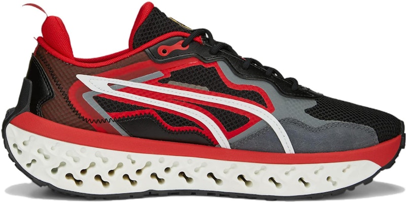 スクーデリア・フェラーリ プーマ XETIC スカルプト 黒赤 307579-01 Order スクーデリア・フェラーリ プーマ XETIC スカルプト 黒赤 307579-01