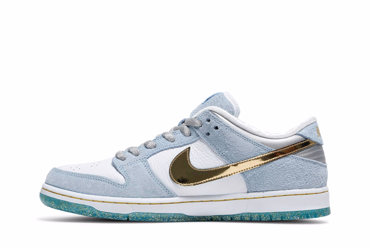 Sean Cliver x Nike SB Dunk Low 'Holiday Special' DC9936-100