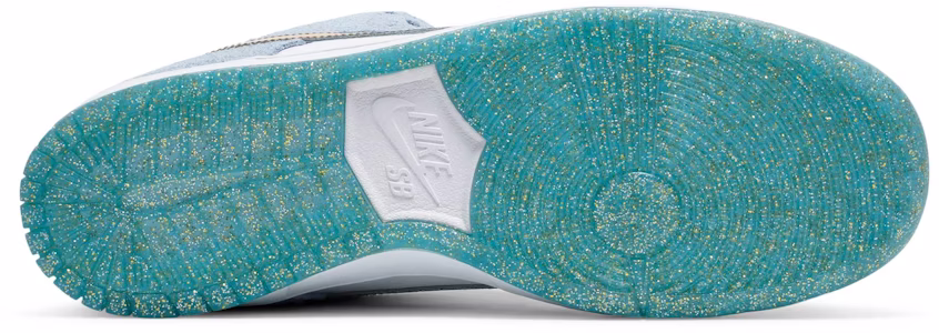 Sean Cliver x Nike SB Dunk Low 'Holiday Special' Edisi Liburan DC9936-100 Shop Sean Cliver x Nike SB Dunk Low 'Holiday Special' Edisi Liburan DC9936-100