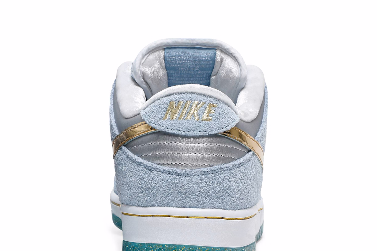Sean Cliver x Nike SB Dunk Low 'Holiday Special' DC9936-100