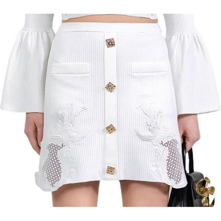 Self-Portrait FW22 White Lace Hollow Straight Button Midi Skirt. SWF334M06600