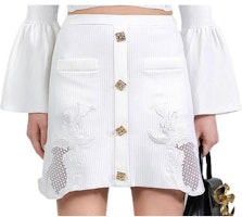 Self-Portrait FW22 White Lace Hollow Straight Button Midi Skirt. SWF334M06600 Self-Portrait FW22 White Lace Hollow Straight Button Midi Skirt. SWF334M06600