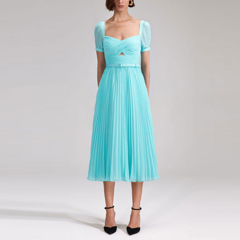 Purchase Vestido Azul Niebla Self-Portrait Escote Cuadrado y Manga Corta con Recortes SWF342Y21800