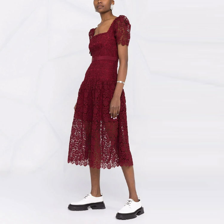 Sizing Self-Portrait Vestido Encaje Floral Manga Corta Hada Morado SS22 RS22129GUIPURE