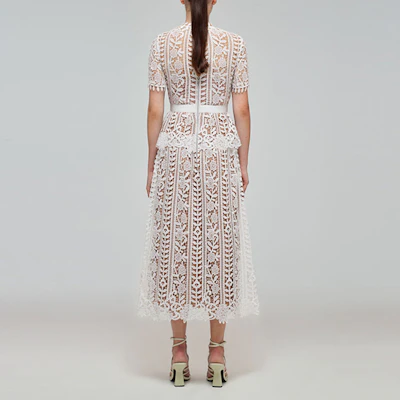 Self-Portrait SS22 White Lace Trim Short-Sleeve Fairy Dress. SWF332Y15400 Purchase Self-Portrait SS22 White Lace Trim Short-Sleeve Fairy Dress. SWF332Y15400