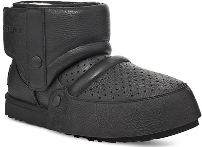 Shayne Oliver x UGG 黑色战靴腕甲鞋 1144250-BLK Lookbook Shayne Oliver x UGG 黑色战靴腕甲鞋 1144250-BLK