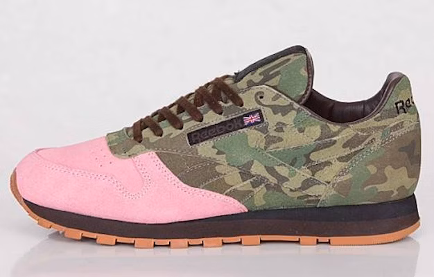 Shoe Gallery x Reebok 經典皮革 R12 '火鶴戰爭' V54303 Order Shoe Gallery x Reebok 經典皮革 R12 '火鶴戰爭' V54303
