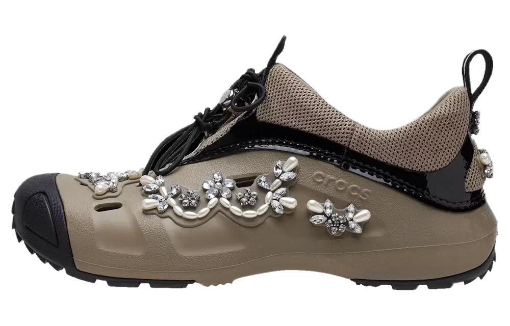 Simone Rocha x Crocs Quick Trail Low 'Khaki' 209635-260