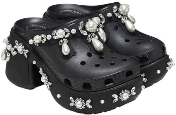 Simone Rocha x Crocs Siren Spiked Klomp ''Zwart'' 210646-001 Purchase Simone Rocha x Crocs Siren Spiked Klomp ''Zwart'' 210646-001