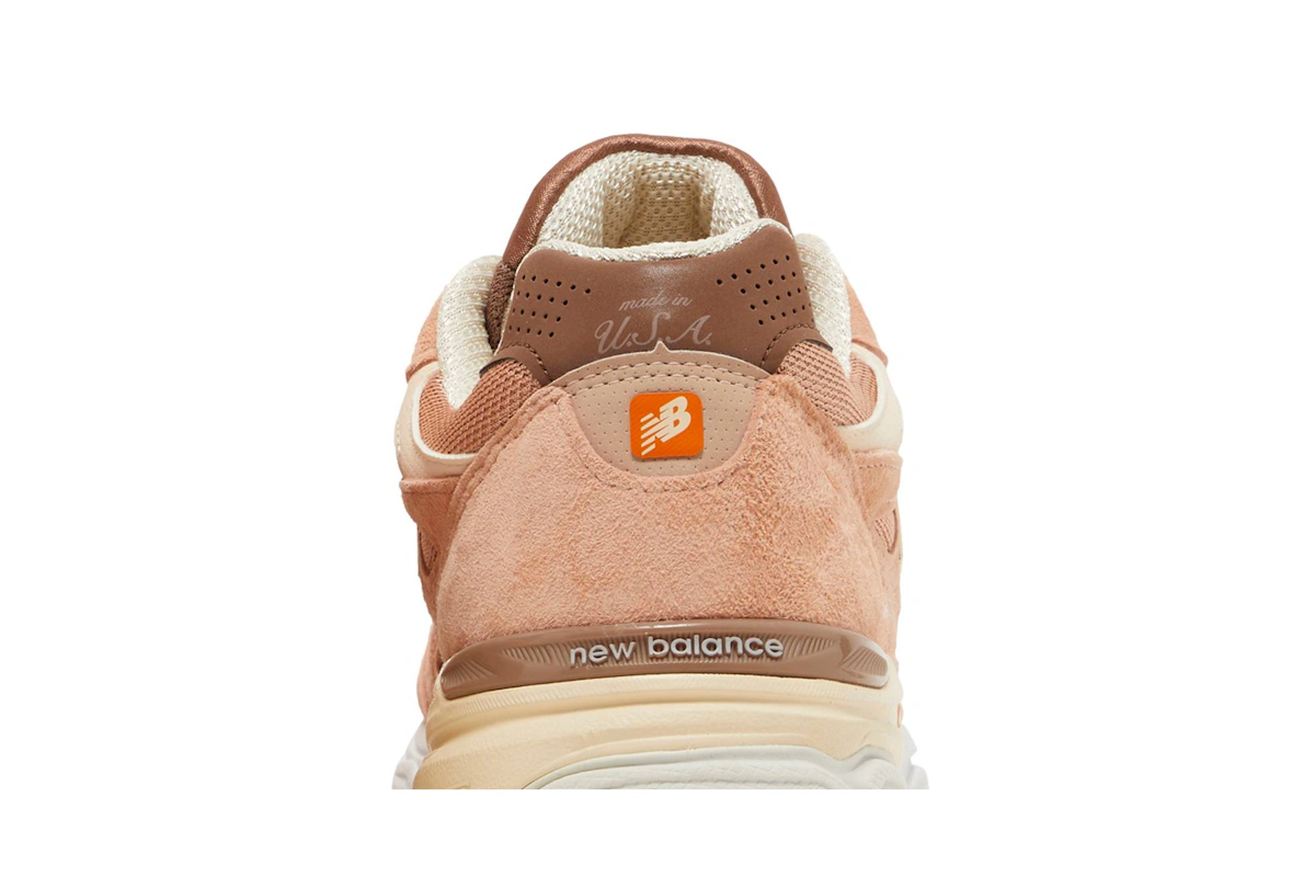 size? x New Balance 990v3 Made in USA 'Keepin' it Running'M990SZ3