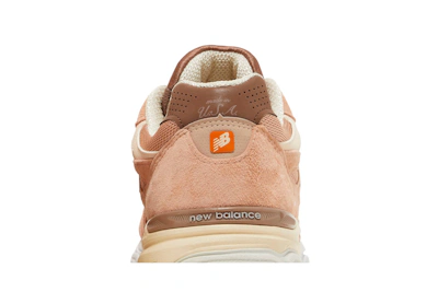 size? x New Balance 990v3 Made in USA 'Keepin' it Running'M990SZ3