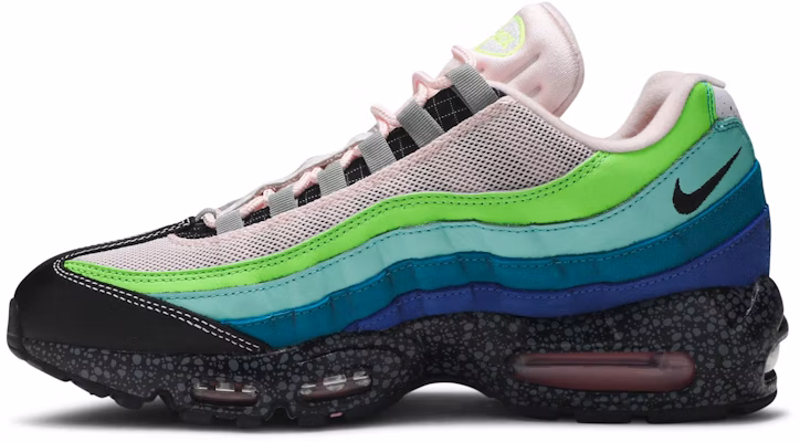 size? x Nike Air Max 95 '20 for 20' CW5378-001 Lookbook size? x Nike Air Max 95 '20 for 20' CW5378-001