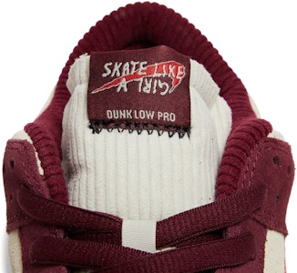 스케잇 라이크 어 걸 x 나이키 SB 덩크 로우 프로 DX4589-600 1