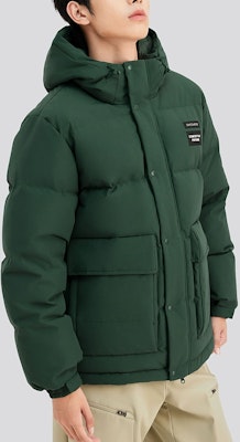 Skechers Jaket Kasual Hangat Olahraga Seri Basic Warna Hijau. P424M057-03RT Shop Skechers Jaket Kasual Hangat Olahraga Seri Basic Warna Hijau. P424M057-03RT