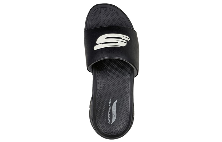 Shop Skechers 支撑型凉鞋 '黑白色' 237370-BLK