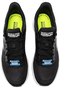 Skechers 透氣耐磨輕便 低筒 跑步鞋 男款 黑色 Lookbook Skechers 透氣耐磨輕便 低筒 跑步鞋 男款 黑色