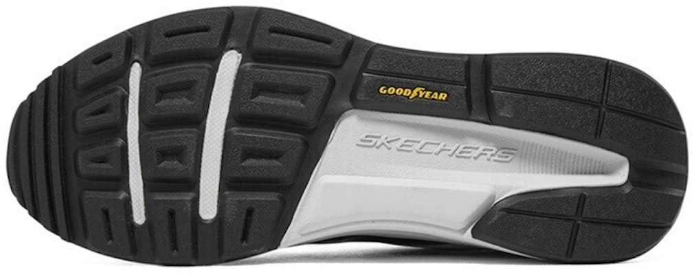 Skechers Sepatu Nyaman Penyerap Guncangan 'Hitam Biru' 237204-BLK Sizing Skechers Sepatu Nyaman Penyerap Guncangan 'Hitam Biru' 237204-BLK