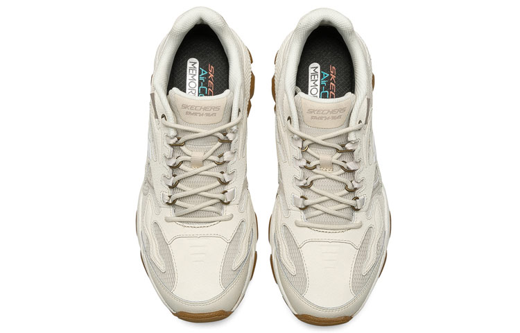 Shop 斯凯奇 D Lites 户外复古厚底鞋 白色 237121-OFWT