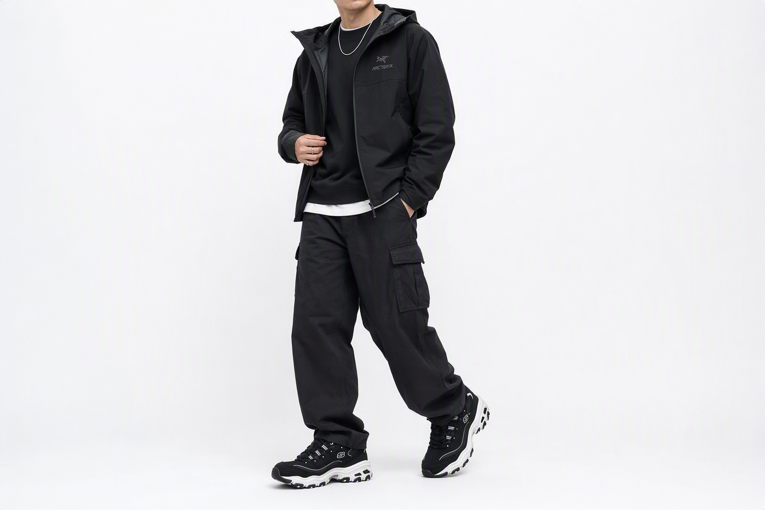 Order Skechers D'lites Kasut Lari Hitam/Putih 52675-BLK