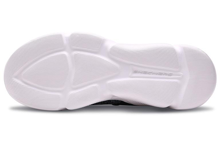 Purchase Skechers Drafter Low-Top Negro/Blanco. 52942-BKW