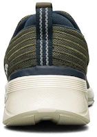 Shop Skechers Equalizer 4.0 休閒懶人鞋 橄欖綠