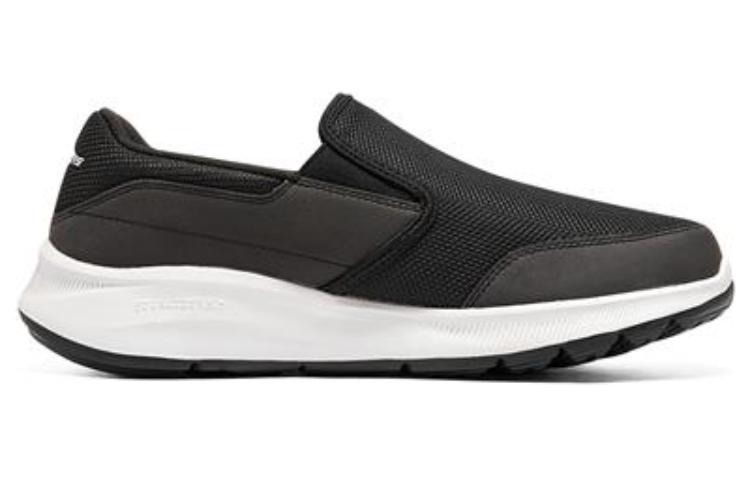 Lookbook Skechers Equalizer 5.0 減震耐磨 低筒 運動休閒鞋 黑白