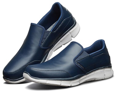 斯凯奇 Equalizer '海军蓝' 52744-NVY Lookbook 斯凯奇 Equalizer '海军蓝' 52744-NVY