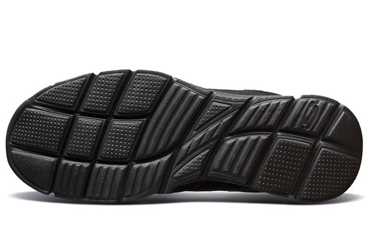 Purchase Skechers Equalizer 黑色休闲鞋低帮鞋 666041-BBK