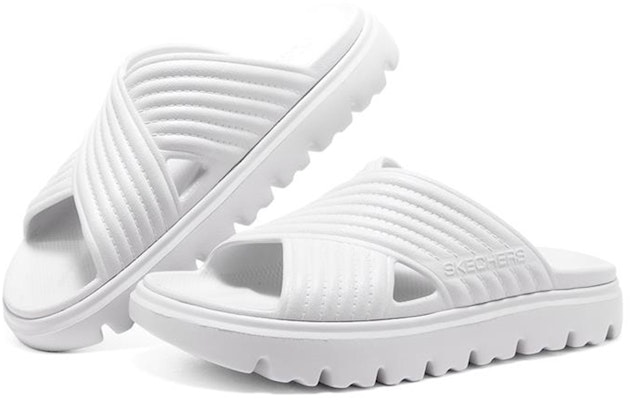Skechers Foamies 頂層輕質休閒涼鞋 白色 Lookbook Skechers Foamies 頂層輕質休閒涼鞋 白色