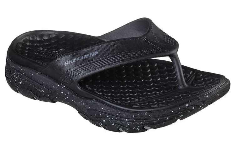 Lookbook Skechers Foamies Creston Ultra 舒適人字拖鞋 黑
