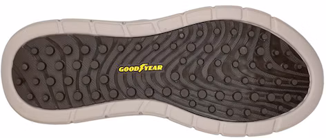 Shop Skechers Go Golf 運動休閒鞋 棕
