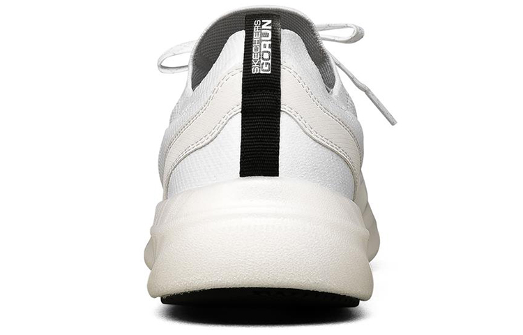 Shop Skechers Go Run Hyper Burst 低幫 跑步鞋 男款 白黑
