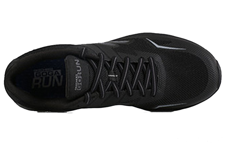 Shop Skechers GO Run 400 低筒跑步鞋 黑