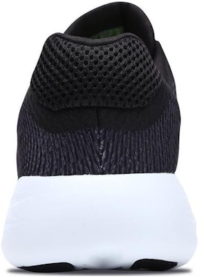 Skechers GO RUN 600 'Hitam Putih' 55068-BKW Lookbook Skechers GO RUN 600 'Hitam Putih' 55068-BKW