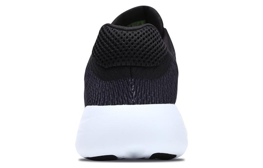 Lookbook Skechers GO RUN 600 ''Noir Blanc'' 55068-BKW