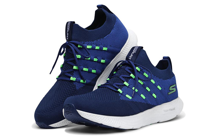 Lookbook Skechers GO RUN 7 低筒 跑步鞋 男版 海軍藍