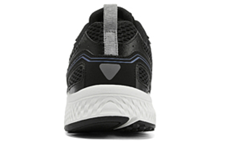 Shop Skechers Go 緩震 低筒 跑步鞋 男款 黑藍