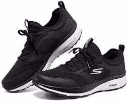Lookbook Skechers GO RUN Consistent 'Hitam Putih' 220102-BKW
