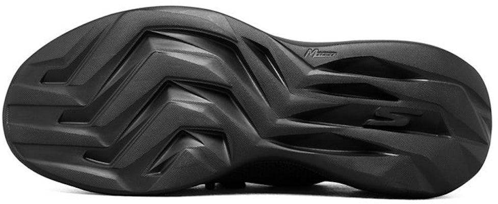 Skechers Go Run Fast Low Top Hitam 220090-BBK Purchase Skechers Go Run Fast Low Top Hitam 220090-BBK