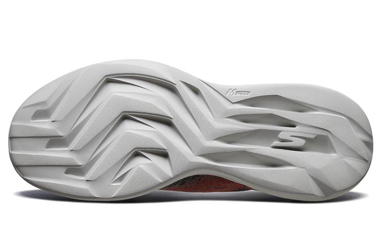 Purchase Skechers Go Run Fast 低筒跑步鞋 灰酒紅