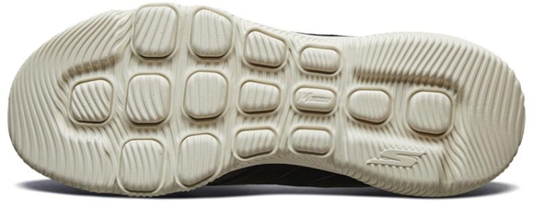스케쳐스 고런 포커스 블랙베이지 (Skechers Gorun Focus Black Beige) 55161-BLK Purchase 스케쳐스 고런 포커스 블랙베이지 (Skechers Gorun Focus Black Beige) 55161-BLK