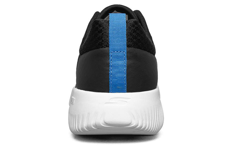 Shop Skechers Go Run Focus Low-Top Black/Blue 55169-BKBL