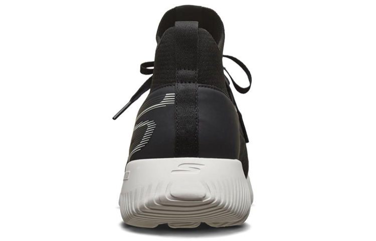 Shop Skechers Go Run Focus Sports Shoes Black/White/Grey 661022-BKW