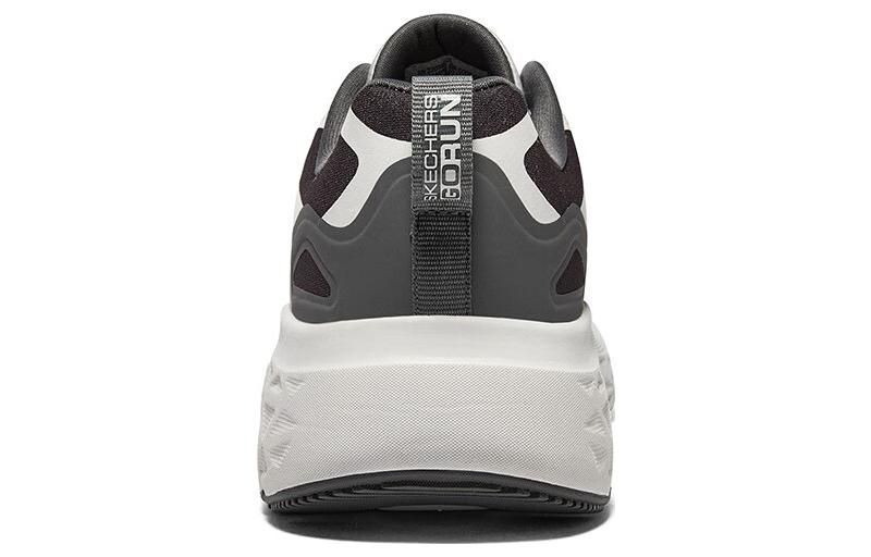 Shop Skechers GO RUN 防滑減震耐磨 低筒 跑步鞋 男款 灰色