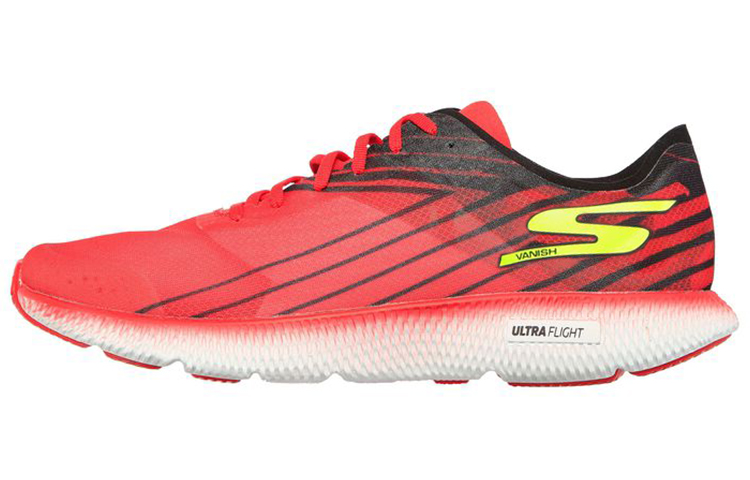 Skechers GO RUN Horizon 'Black Red'