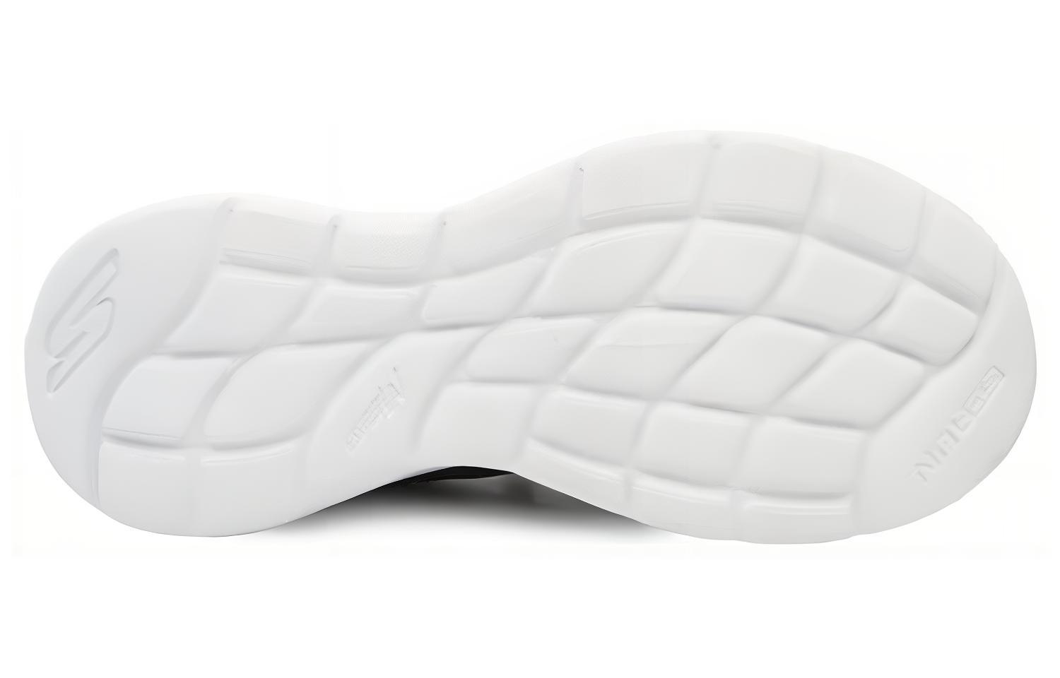 Purchase Skechers Go Run Lite 引路者 防滑耐磨 低筒 跑步鞋 男款 黑橘