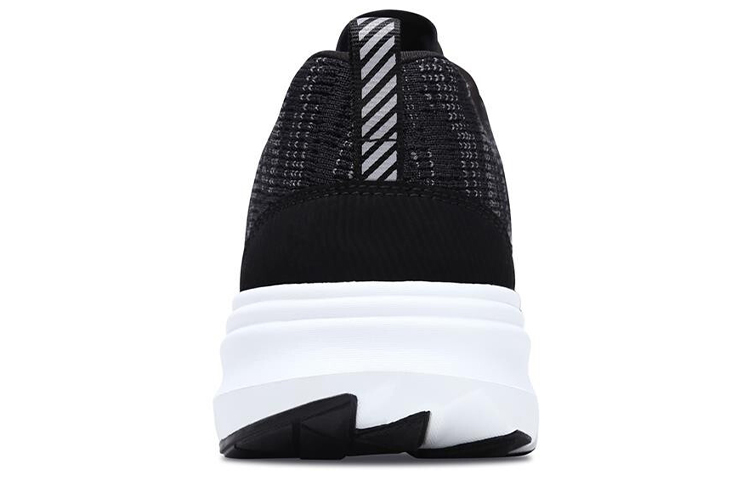 Skechers Go Run Black 圖 4