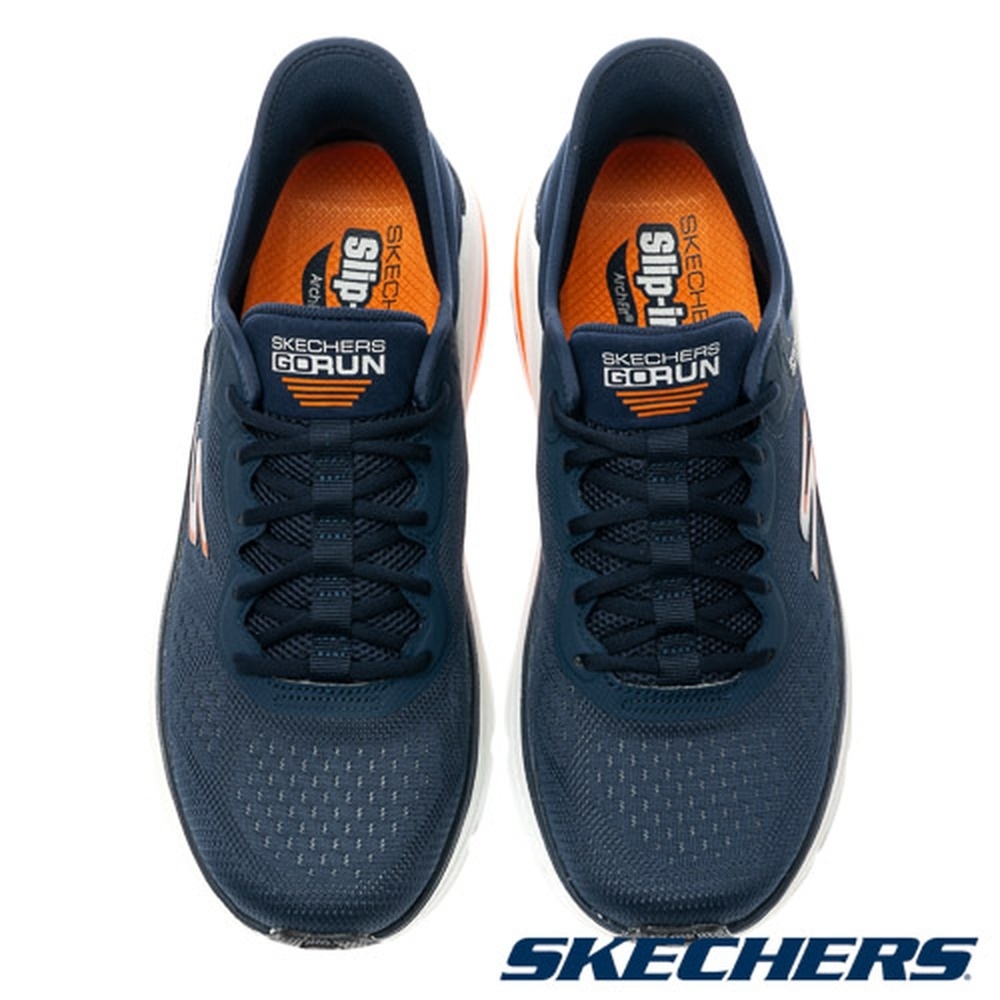 Lookbook 斯凯奇 Go Run Max 缓震支撑跑鞋 2.0 220564NVOR