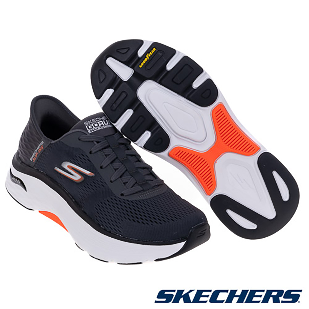 Shop スケッチャーズ ゴーラン マックスクッション アーチフィット ランニングシューズ ブラック 220347CCBK