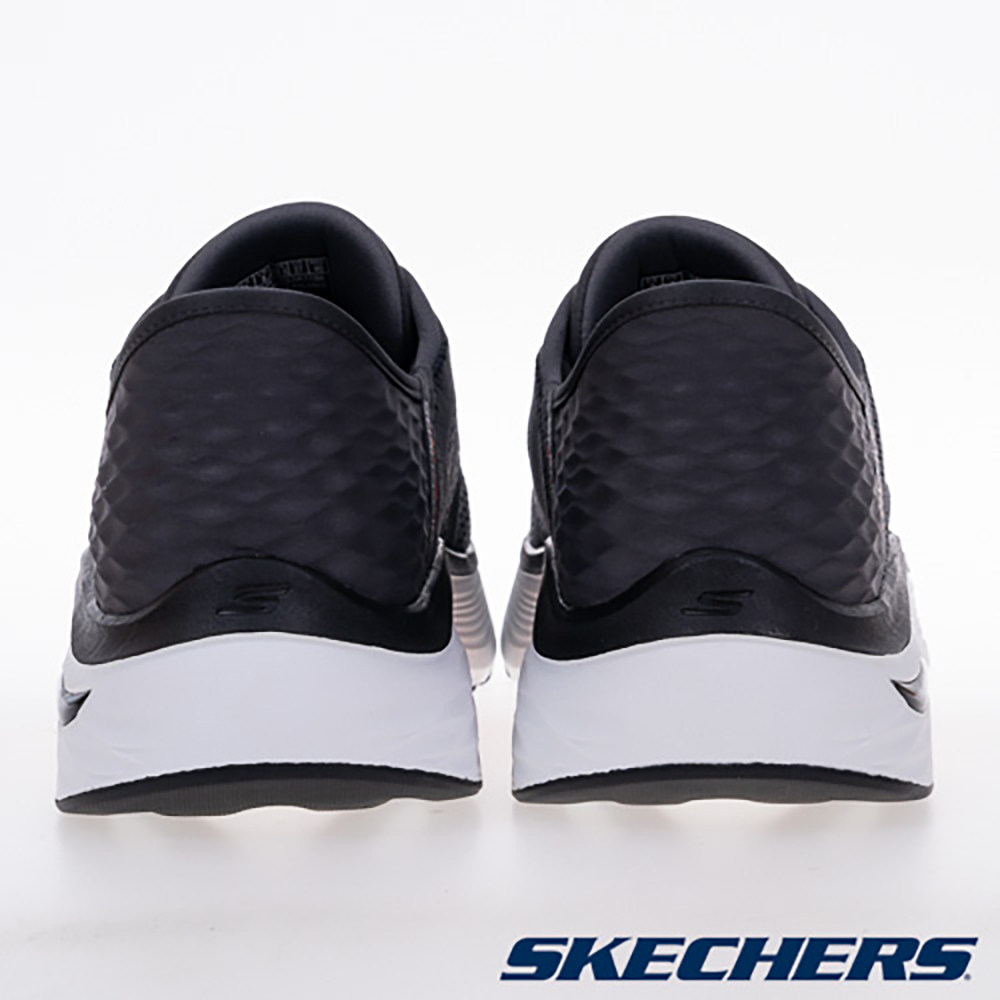 Sizing スケッチャーズ ゴーラン マックスクッション アーチフィット ランニングシューズ ブラック 220347CCBK